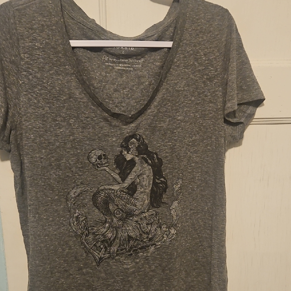 Heather Gray Mermaid Graphic V-Neck Tee